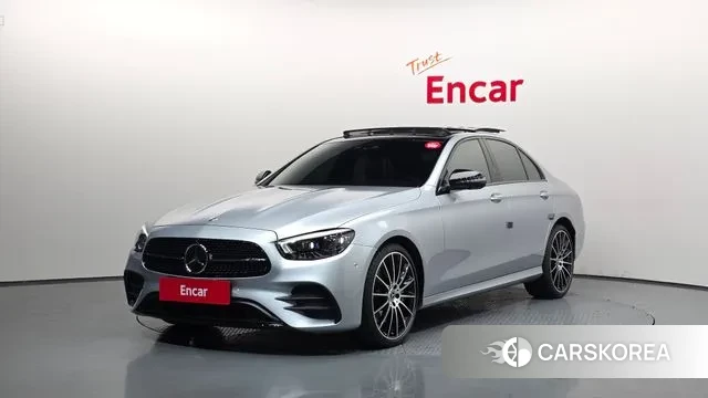 Mercedes-Benz E-Class W213 2023 Серебряный из Кореи