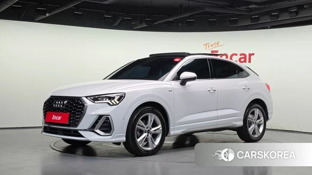 Audi Q3 (F3) 2023 Белый из Кореи