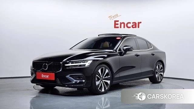 Volvo S60 3rd generation 2024 Черный из Кореи