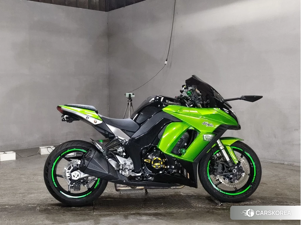 Проданный Kawasaki NINJA 1000 2011 из Японии