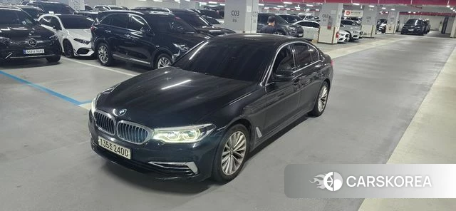 BMW 5 Series (G30) 2019 Черный из Кореи