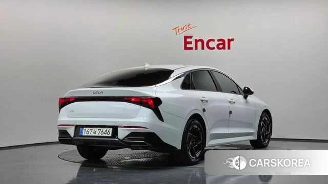 Kia The New K5 3rd generation 2024 Белый из Кореи