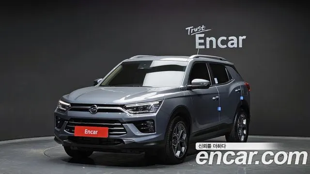 Ssangyong Beautiful Korando 2019 Серебристо-серый из Кореи