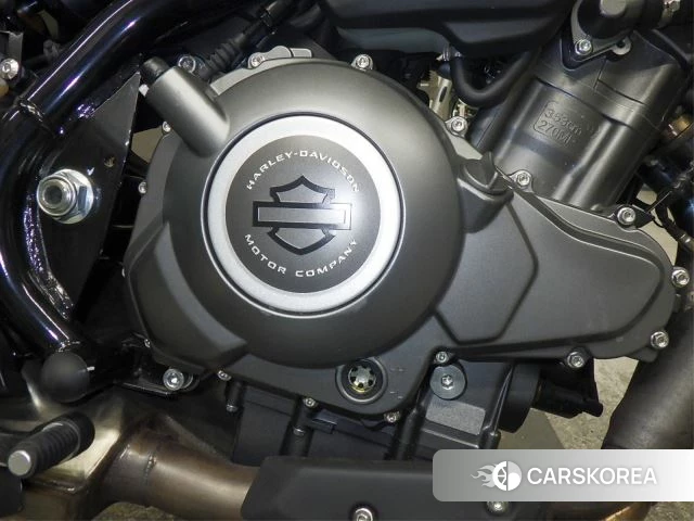 Engine photo