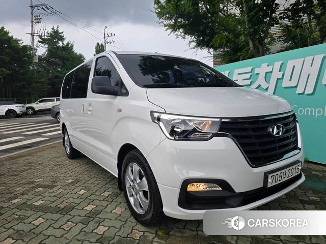 Hyundai The New Grand Starex 2019 Белый из Кореи
