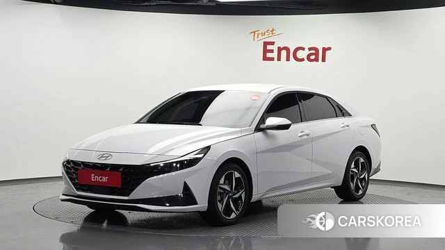 Hyundai Avante (CN7) 2022 Белый из Кореи