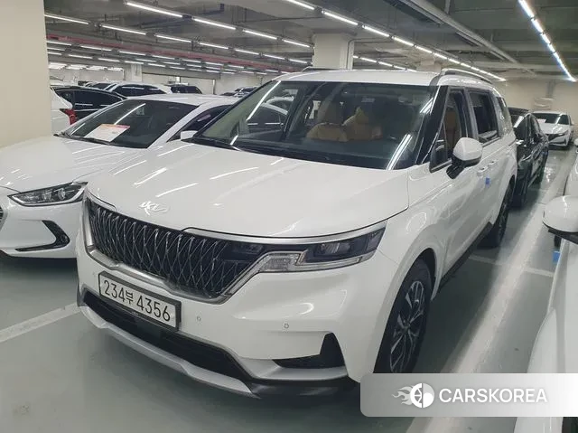 Kia Carnival 4th generation 2022 Белый из Кореи