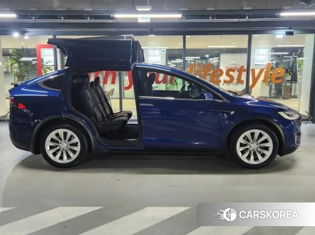 Tesla Model X 2020 Синий из Кореи