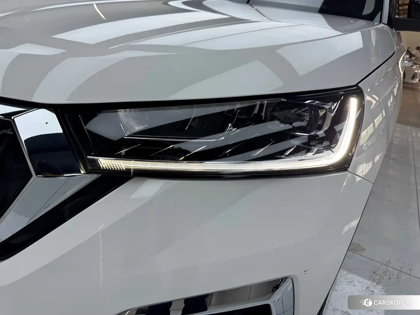 Skoda Komick 2022 Белый из Китая
