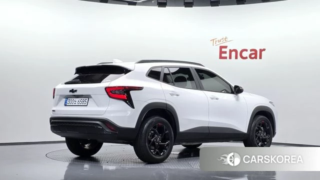 Chevrolet (GM Daewoo) Trax Crossover 2024 Белый из Кореи
