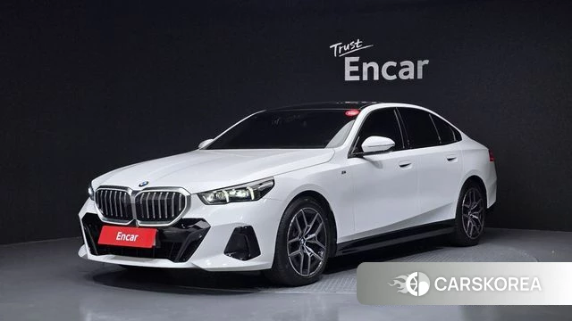 BMW 5 Series (G60) 2024 Белый из Кореи
