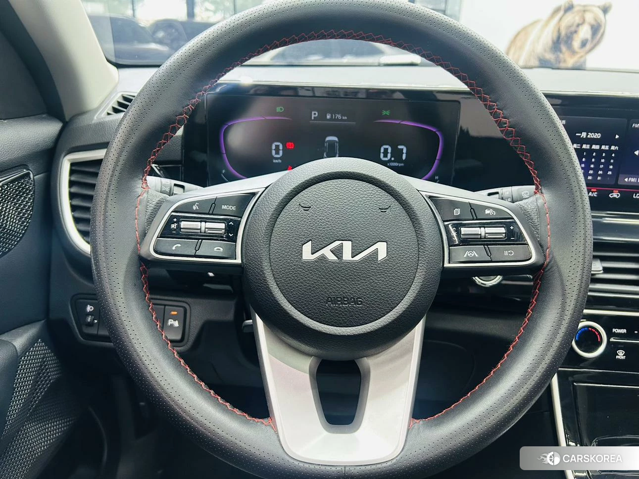 Kia Seltos 2023 Белый из Китая