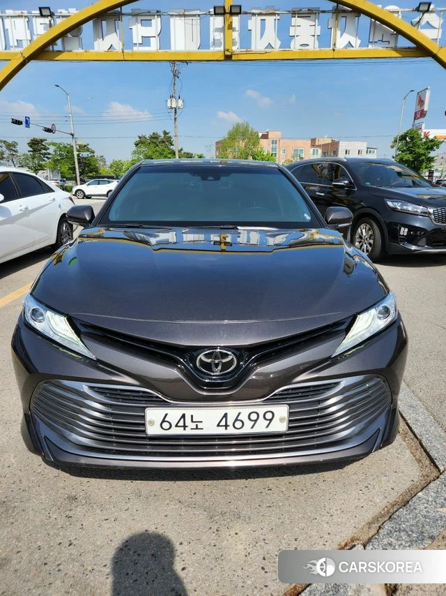 Toyota Camry (XV70) 2018 Коричневый из Кореи