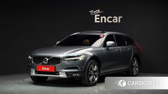 Volvo V90 Cross-Country 2018 Серый из Кореи