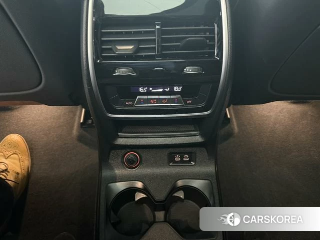 BMW X7 2021 Черный из Китая