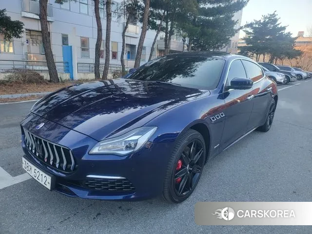Maserati Quattroporte 2018 Синий из Кореи