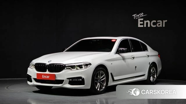 BMW 5 Series (G30) 2018 Белый из Кореи