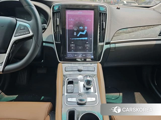 BYD Qin DM 2018 Белый из Китая