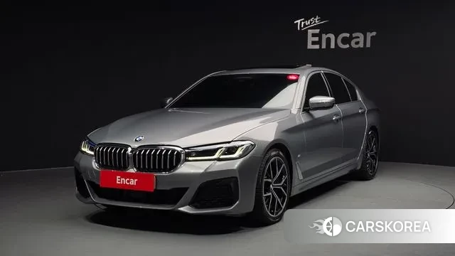 BMW 5 Series (G30) 2022 Серебряный из Кореи