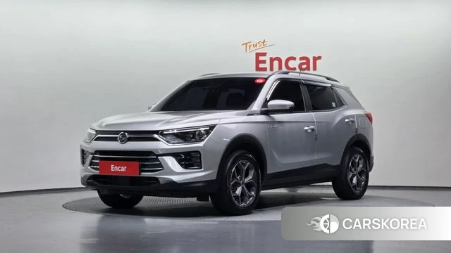 Ssangyong Beautiful Korando 2021 Серебристо-серый из Кореи