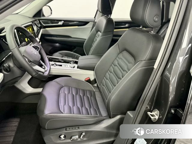 Volkswagen Tourang 2022 Темно-серый из Китая