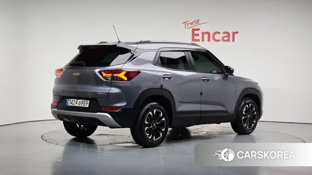 Chevrolet (GM Daewoo) Trailblazer 2021 Серый из Кореи