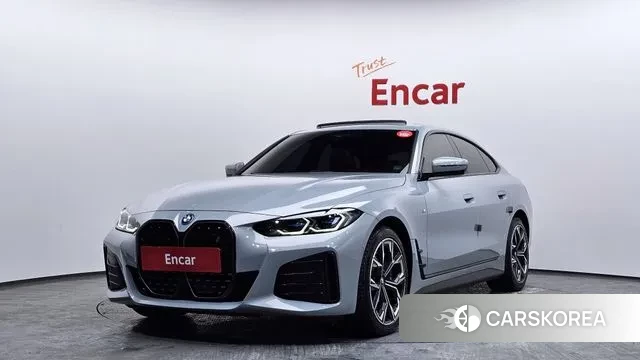 BMW i4 2022 Небесно-голубой из Кореи