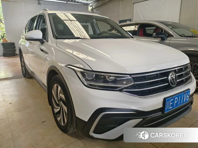 Volkswagen Tiguan L 2021 Белый из Китая
