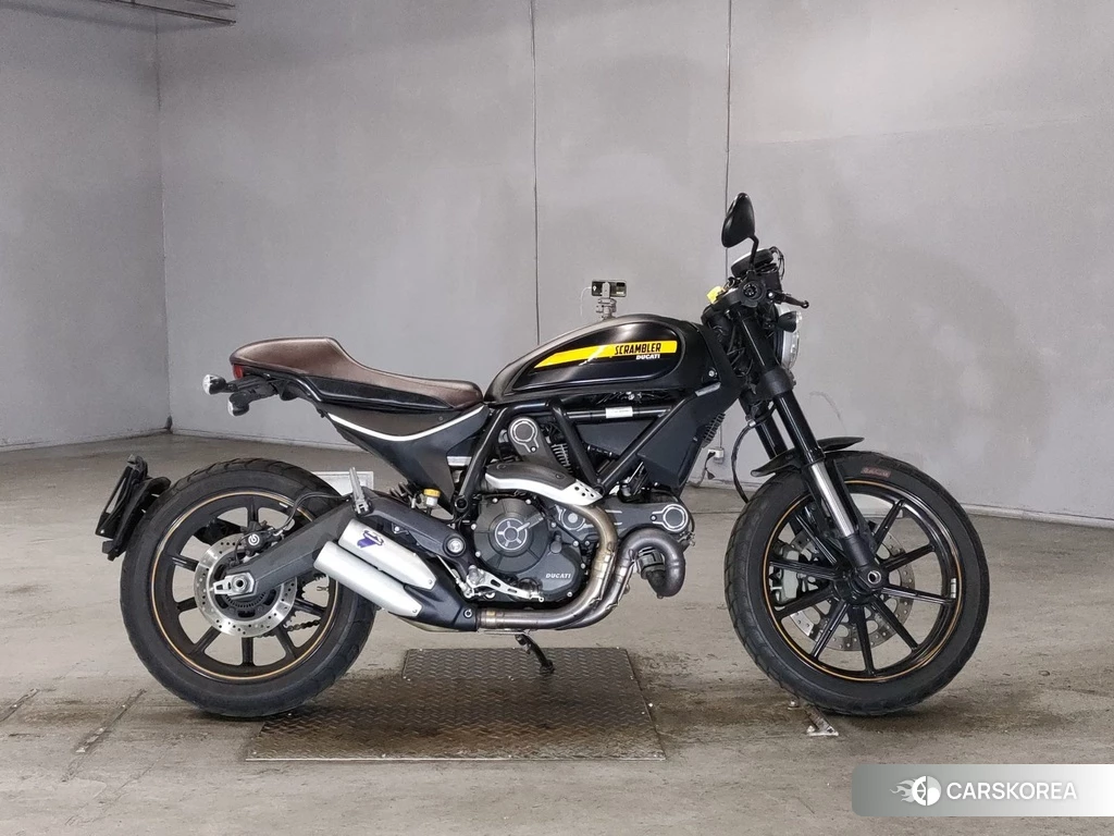 Проданный Ducati SCRAMBLER FULL THROTTLE 2016 из Японии