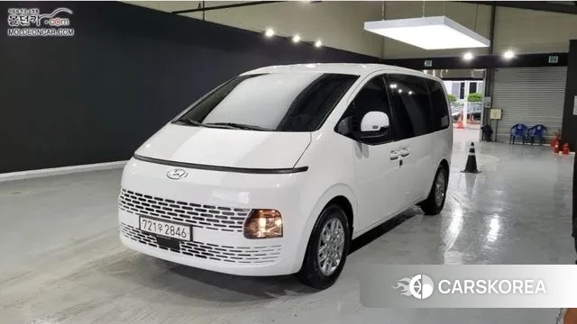 Hyundai Staria 2024 Белый из Кореи