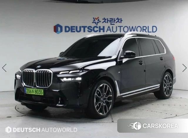BMW X7 (G07) 2024 Черный из Кореи