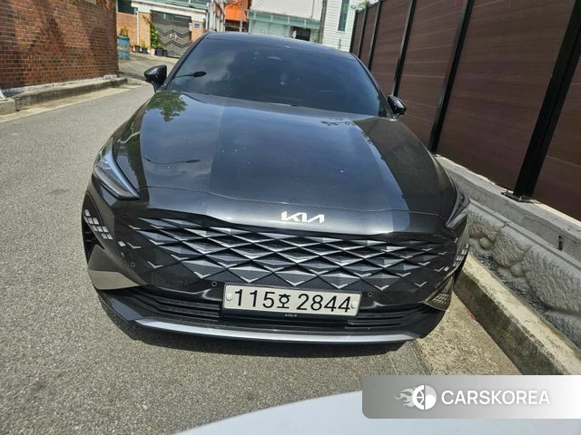 Kia The New K8 2022 Серебристо-серый из Кореи