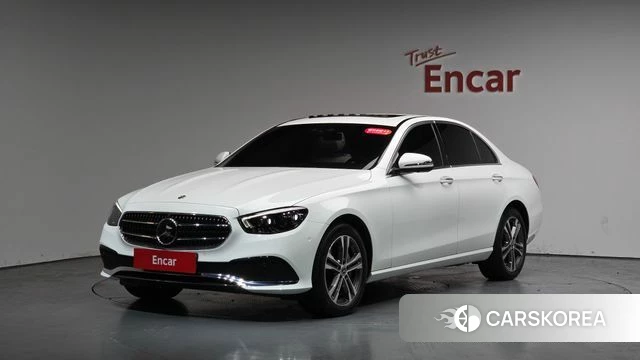 Mercedes-Benz E-Class W213 2022 Белый из Кореи