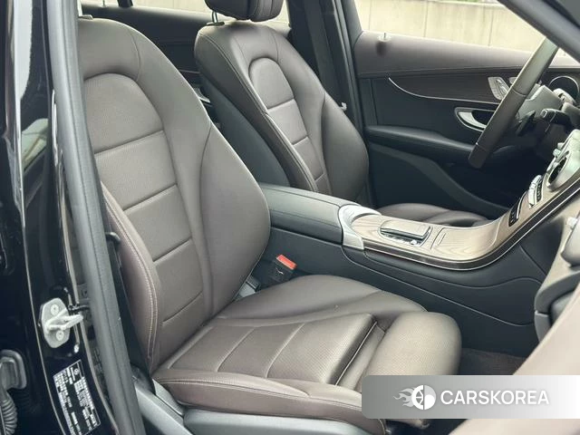 Mercedes-Benz GLC 2023 Черный из Китая
