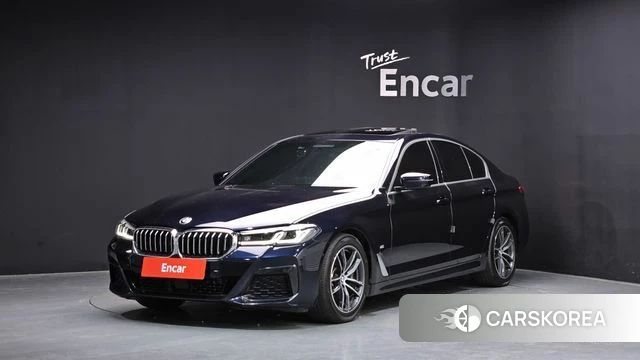 BMW 5 Series (G30) 2022 Черный из Кореи