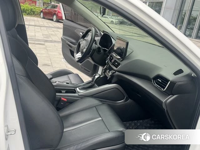 Hyundai Festa 2021 Белый из Китая