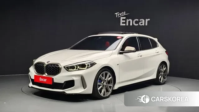 BMW 1 Series (F40) 2022 Белый из Кореи