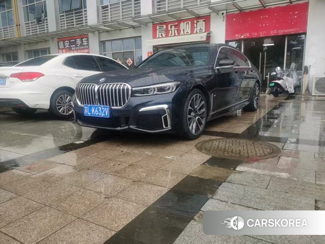 BMW 7 series 2022 Черный из Китая