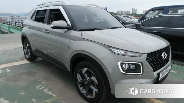 Hyundai Venue 2019 Серебристо-серый из Кореи