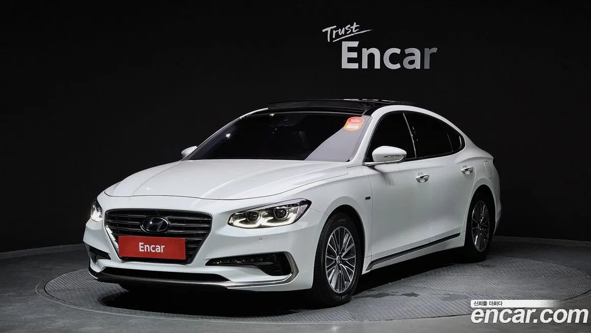 Hyundai Grandeur IG Hybrid 2018 Белый из Кореи