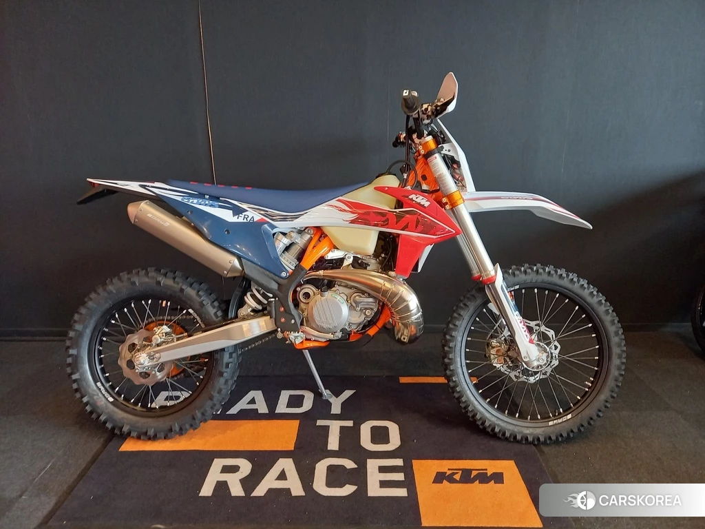 Проданный KTM 250EXC SIXDAYS TPI 2023 из Японии