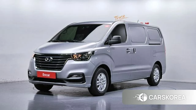 Hyundai The New Grand Starex 2018 Серебристо-серый из Кореи
