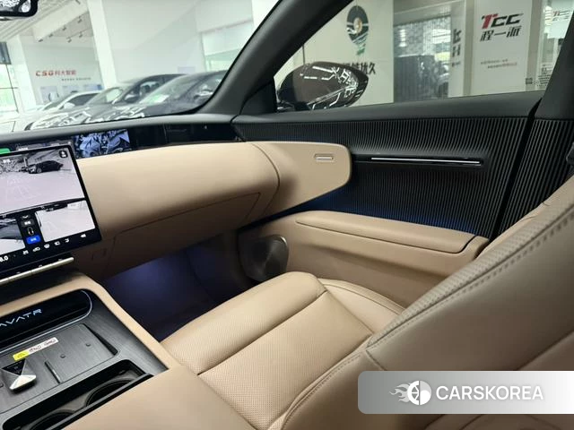 Avita 12 2025 Черный из Китая