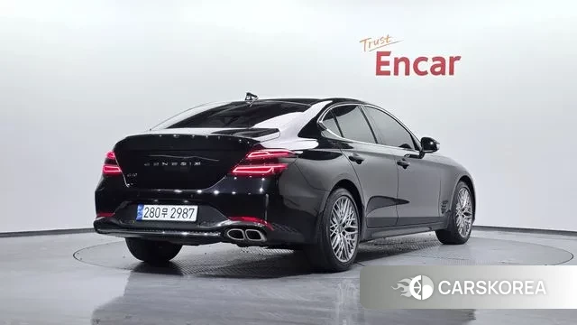Genesis The New G70 2022 Черный из Кореи