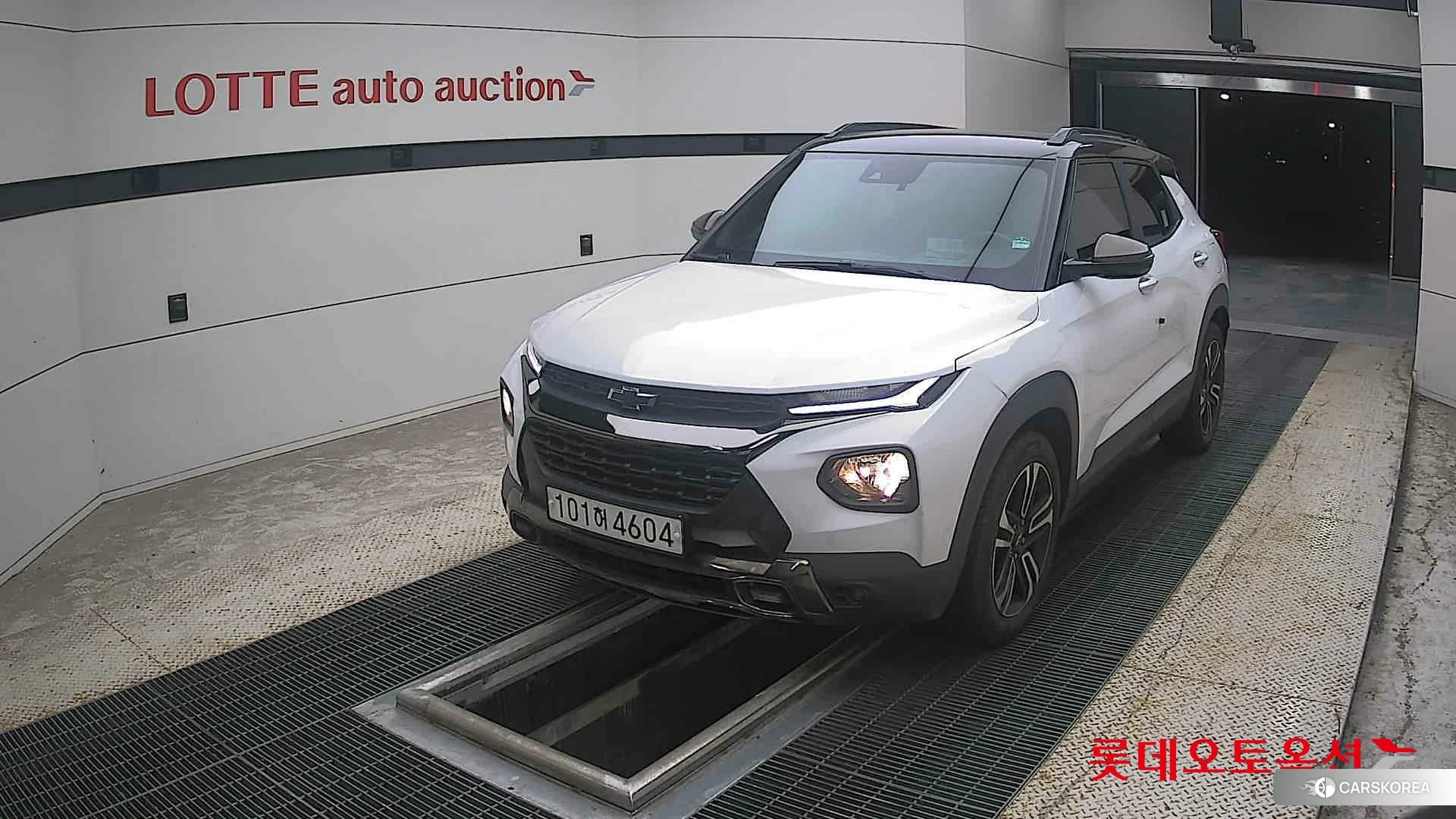 Korea G M TrailBlazer 1.35 Turbo FWD 2022 Белый из Кореи