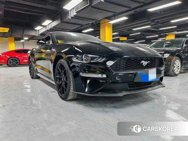 Ford Mustang 2021 Черный из Китая