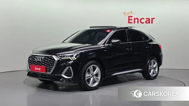 Audi Q3 (F3) 2022 Черный из Кореи