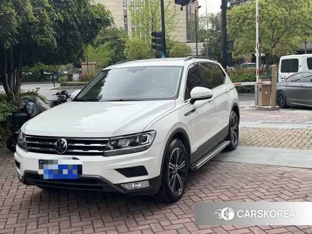 Volkswagen Tiguan L 2021 Белый из Китая