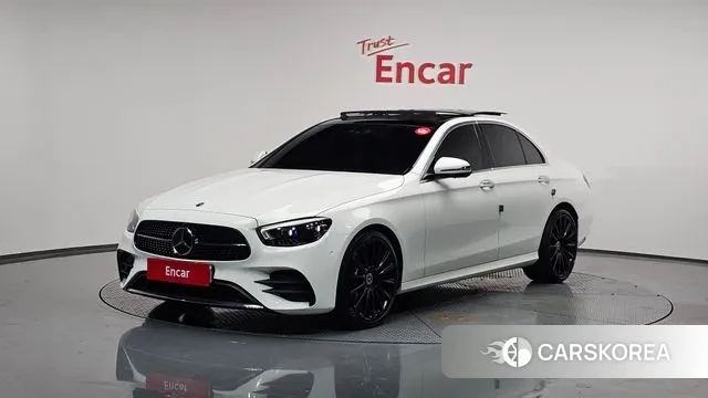 Mercedes-Benz E-Class W213 2020 Белый из Кореи