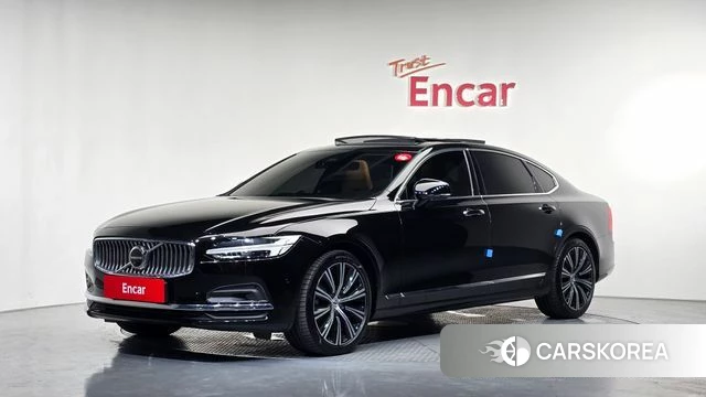 Volvo S90 2023 Черный из Кореи